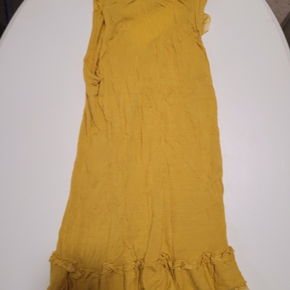 Ruffly Tank - Picture 4 of 4